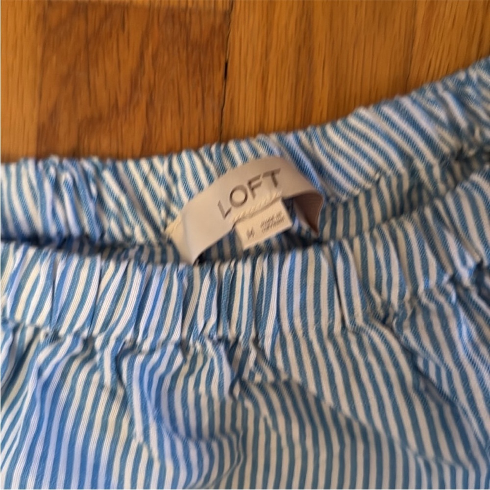 LOFT Blue & White Striped One Shoulder Blouse Size M Puff Sleeve Linen Summer - Picture 2 of 3